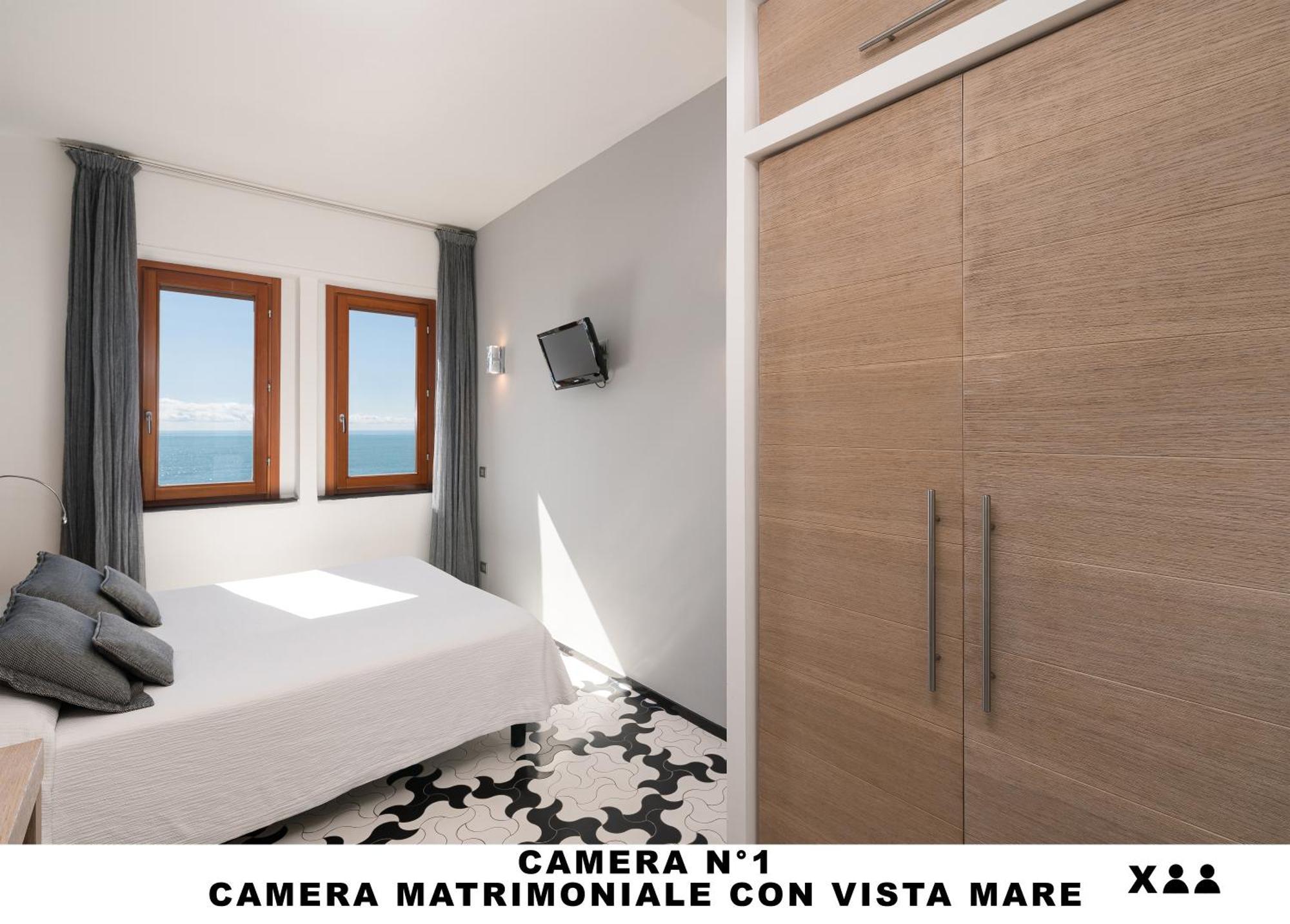 Affittacamere Lo Scoglio Monterosso al Mare Bagian luar foto