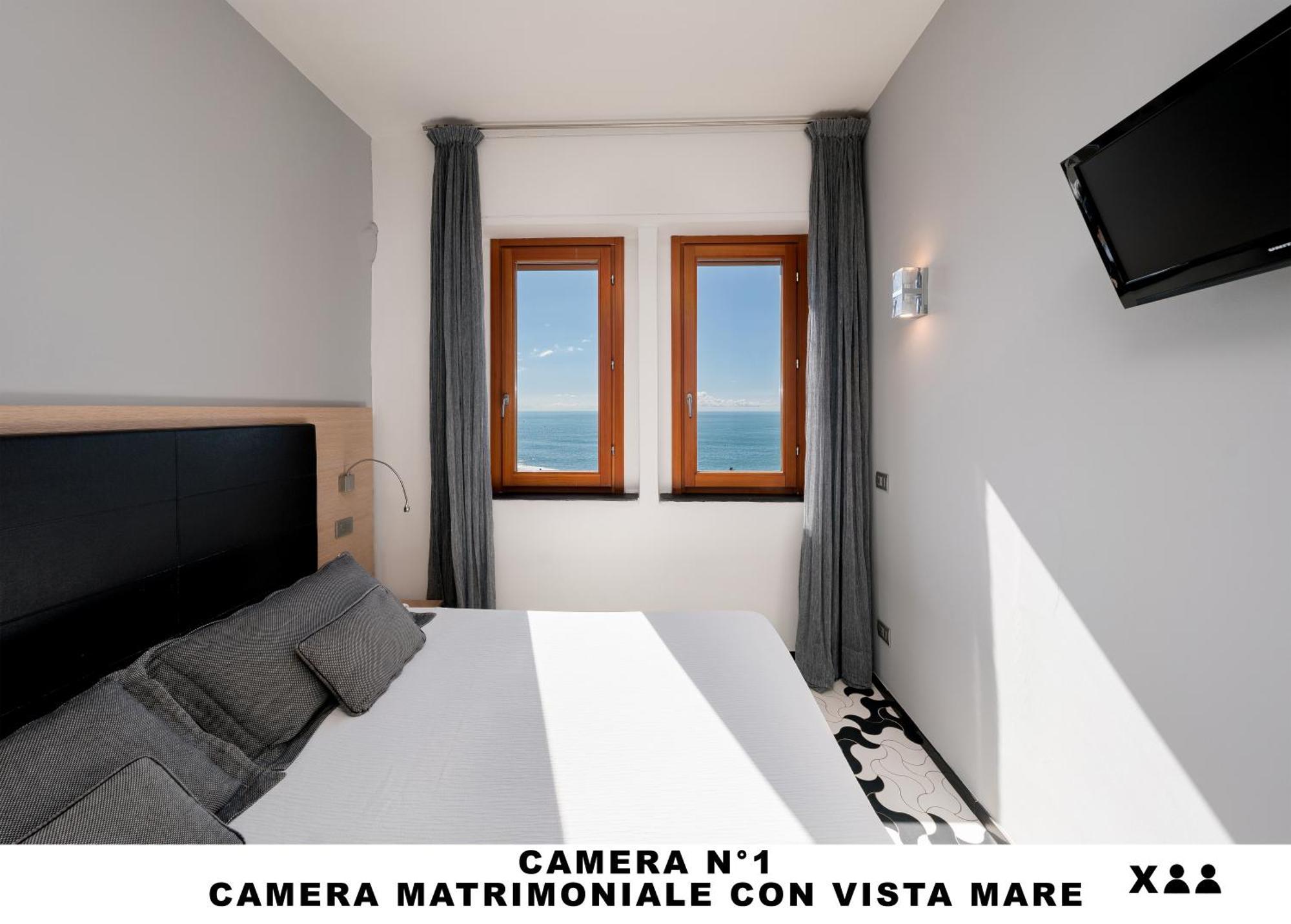 Affittacamere Lo Scoglio Monterosso al Mare Bagian luar foto